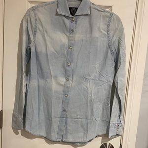 Bolzonella. Small. Light blue.